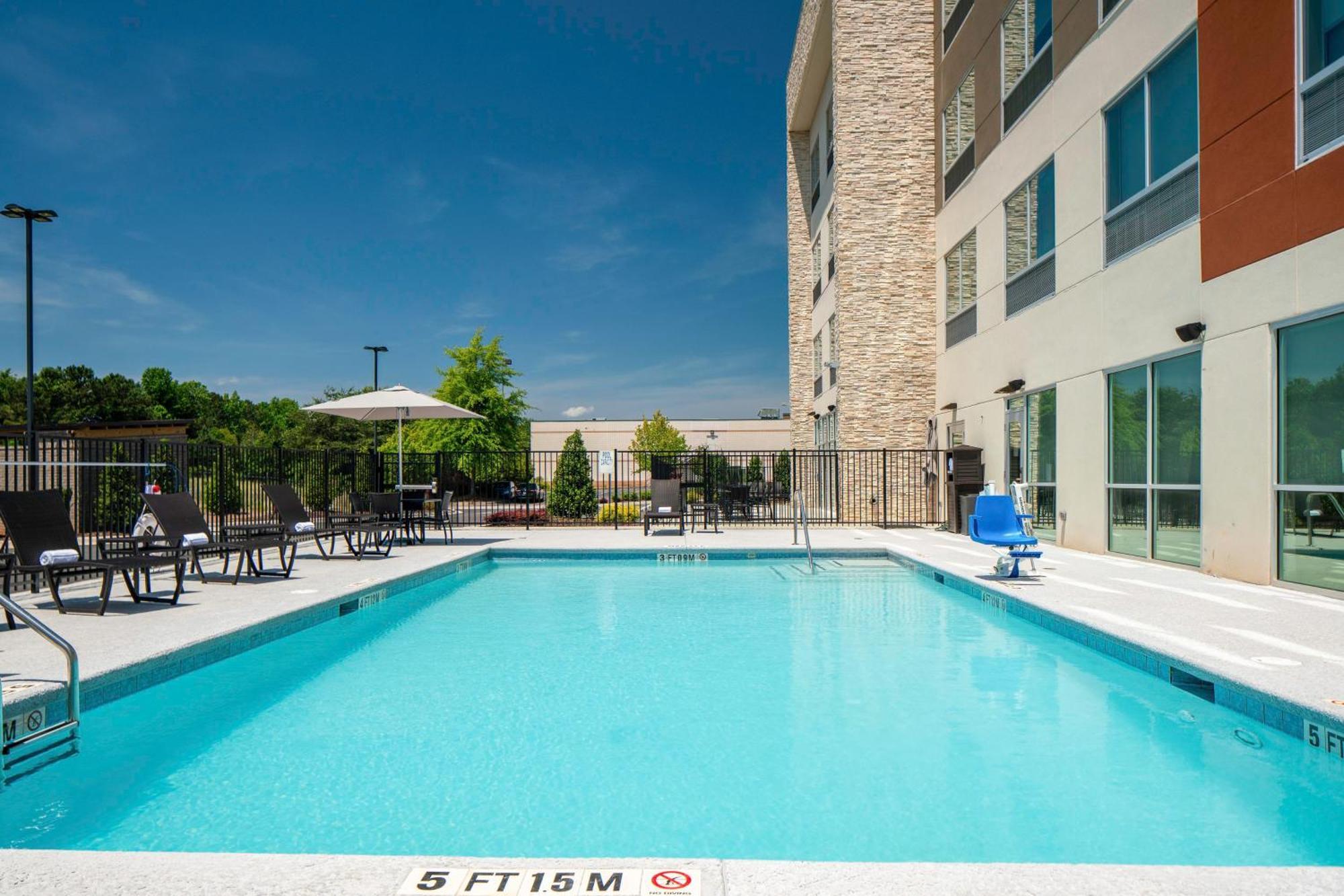 Holiday Inn Express & Suites Griffin Zewnętrze zdjęcie